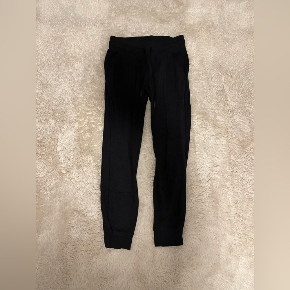 Lululemon joggers
